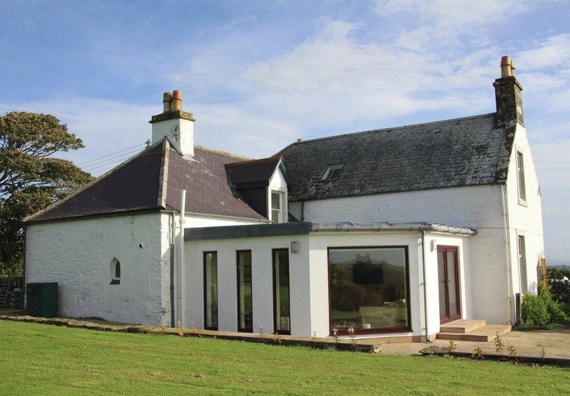 High Mains -Modern extension to traditional Galloway Farmhouse